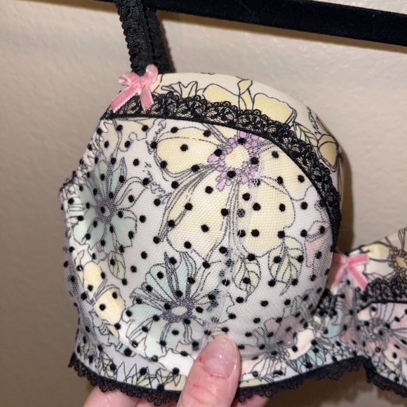 NWT Victoria’s Secret Dream Angels Floral Swiss Dot Lace Lightly Lined Demi Bra - Picture 4 of 9